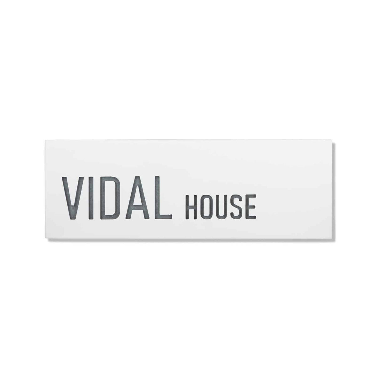 שלט כניסה לבית בטון | דגם HOUSE-W